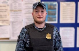 В Туле судебный пристав спас мужчину с приступом эпилепсии