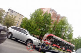 В Туле мотоциклиста госпитализировали после ДТП на улице Металлургов