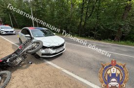 Мотоциклист и его пассажир загремели в больницу после ДТП в Алексинском районе Тульской области