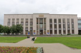 На здании Тульского музея изобразительных искусств образовалась трещина во всю высоту