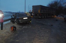 При столкновении 