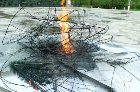 Школьников сжегших венки на Вечном огне под Тулой ждут воспитательные уроки