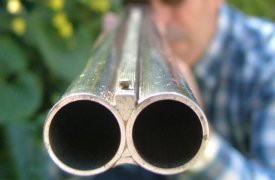 В Туле пьяный пенсионер с ружьем угрожал соседям расправой