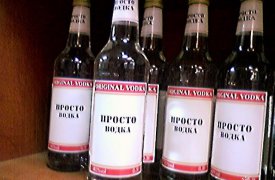 В Туле мать двоих детей пыталась украсть 3 бутылки водки