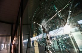 Ночью туляк пытался обворовать молочный киоск