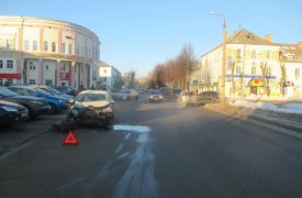 В Тульской области столкнулись три иномарки