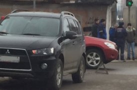 В Пролетарском округе Тулы произошло сразу два ДТП - движение затруднено