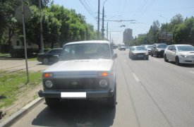 В Туле на пр. Ленина женщина угодила под колеса «Нивы»