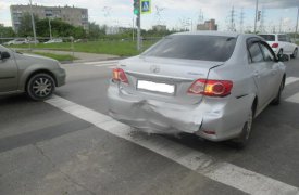На Рязанке в Туле мужчина въехал в стоящую 