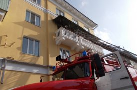 На пожаре в Ефремове огнеборцы спасли мужчину