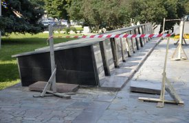 В Туле на площади Победы реставрируют обелиски. ФОТО