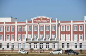Вокруг Суворовского училища благоустраивают территорию. ФОТО