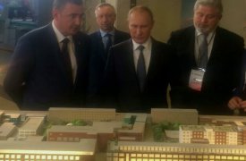 Владимира Путина заинтересовал макет креативного индустриального кластера, представленный ПАО «Октава»