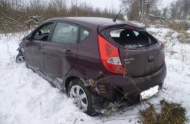 Под тулой водитель «Шевроле» не рассчитал ширину дороги