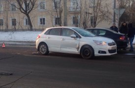 В Туле на ул Станиславского «Ситроен» и «Пежо»не поделили дорогу