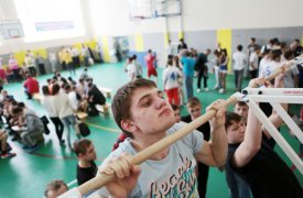Более 300 тульских школьников наградили золотыми значками ГТО